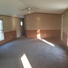 Building Photo - 2086 Stonecreek Rd SW