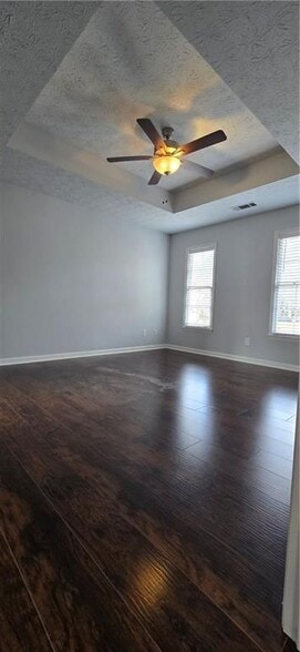 Building Photo - 3175 Haverhill Rowe