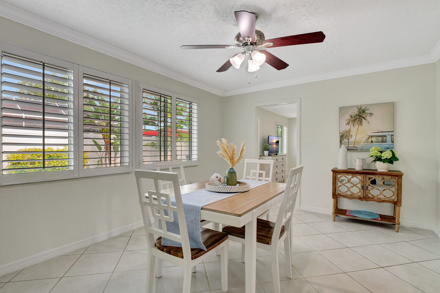 Building Photo - 27526 Los Amigos Ln