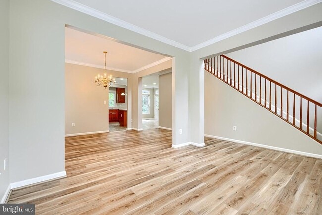 Building Photo - 7211 Lyndsey Way