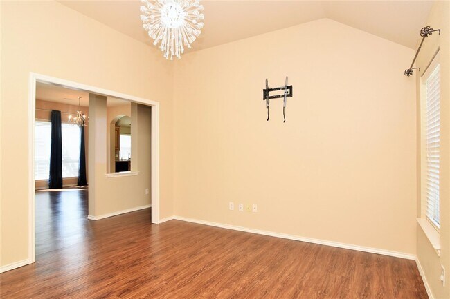 Building Photo - 1827 Vander Wilt Ln