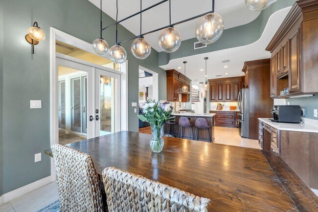 Building Photo - 1393 Sunset Beach Dr