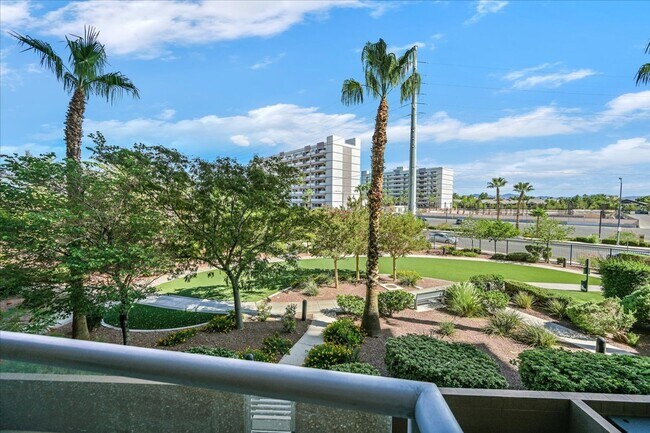 Building Photo - Gorgeous Condo at One Las Vegas!