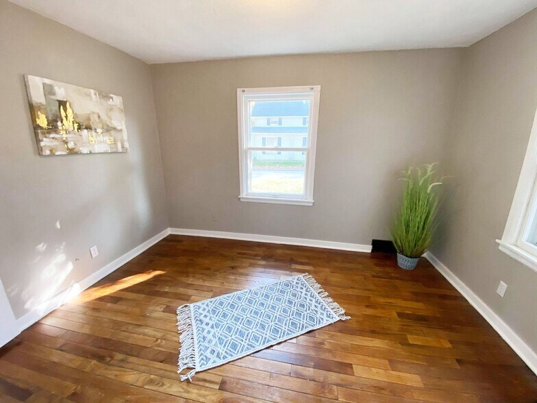 Building Photo - 1122 Franklin St