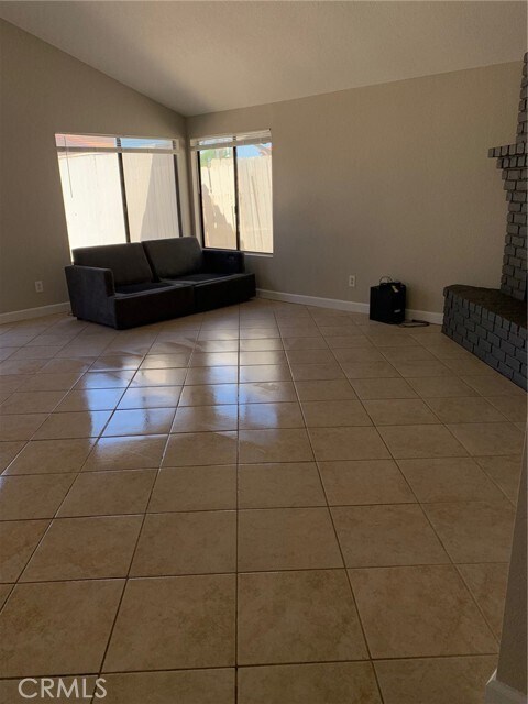 Building Photo - 24150 Cruise Cir Dr