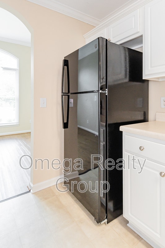 Building Photo - 177 Springdale Dr