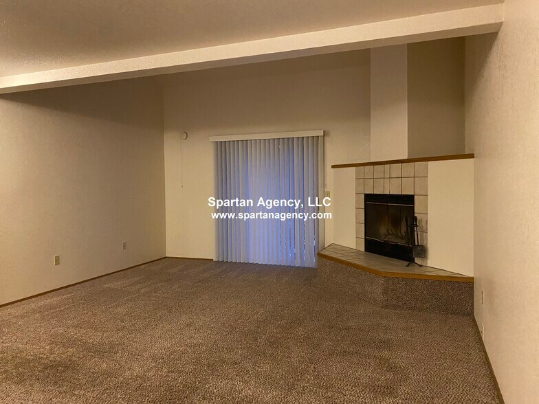 Building Photo - 131 23rd Ave SE