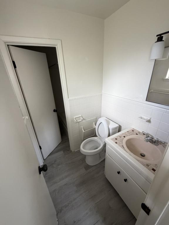 Building Photo - 106 N 30th St