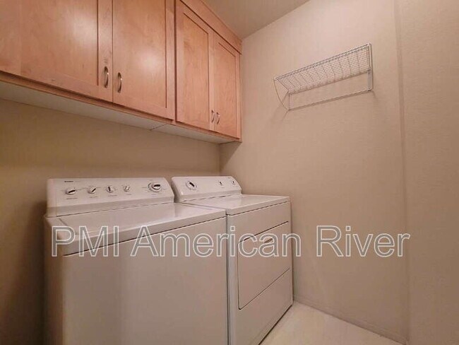 Building Photo - 11291 Stanford Ct Ln