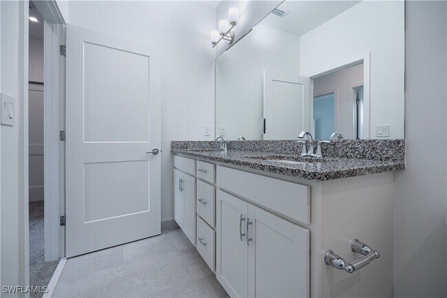 Building Photo - 10917 Preachers Cv Ln