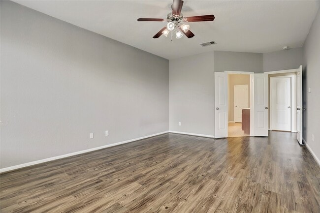 Building Photo - 6007 Pomme Bay Pass