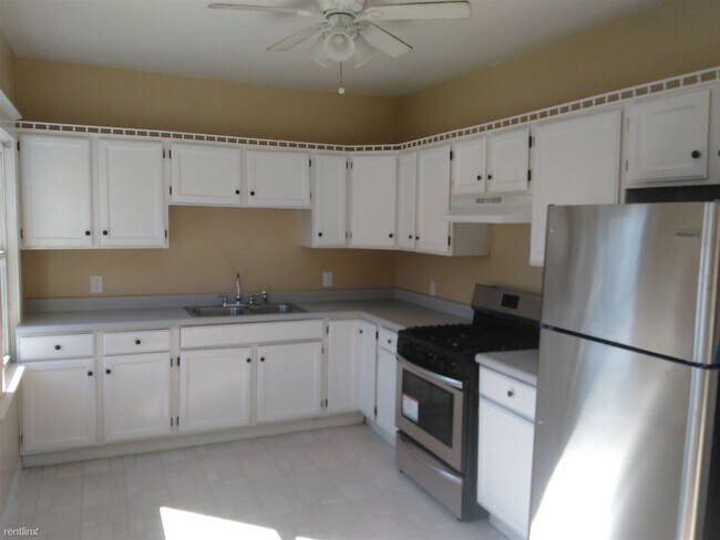 Building Photo - 4 br, 1.5 bath House - 2107 50th St