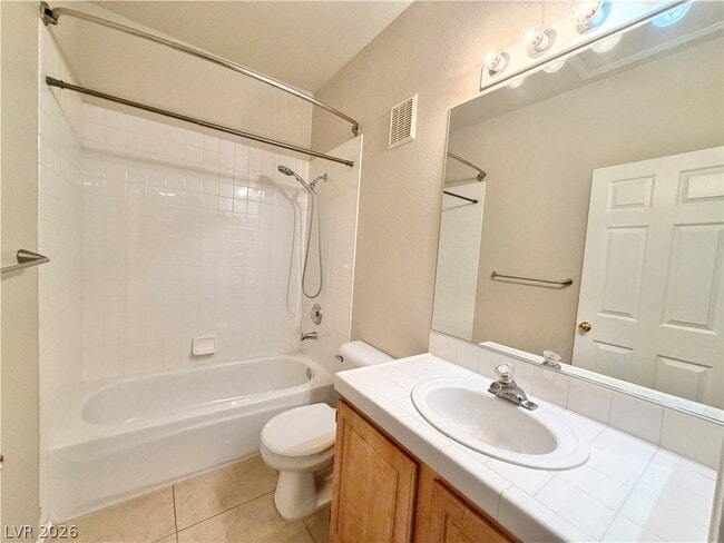 Building Photo - 4930 Black Bear Rd