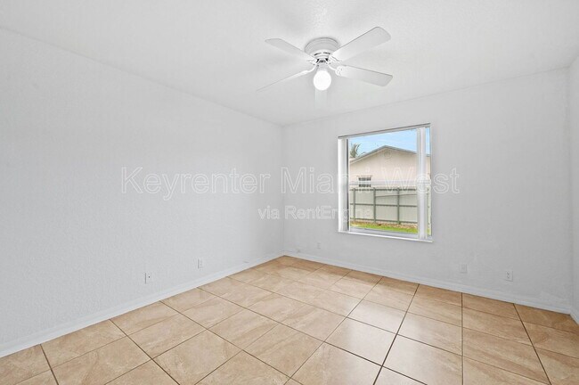 Building Photo - 14290 SW 287th St