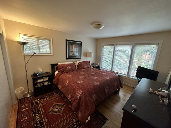 Bedroom - 3839 SW Marigold St