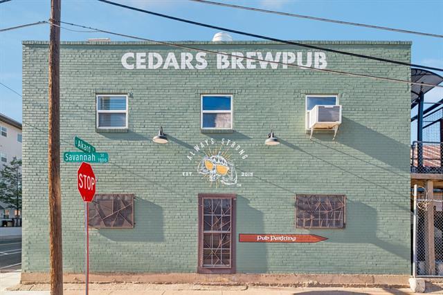 Building Photo - 2016 S Ervay St