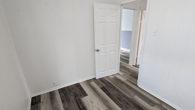 Building Photo - Springs Acquisitions, LLC 2387/2389 29th S...