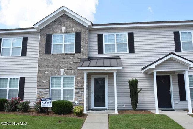 Primary Photo - 104 Chandler Dr