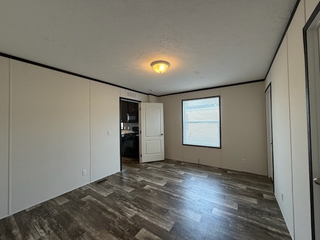 Building Photo - 38112 Ducharme Dr