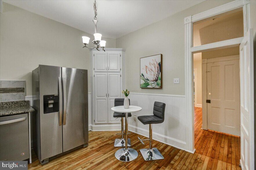 Kitchen - 6 S Highland Ave