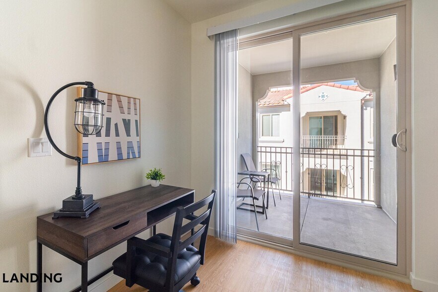 Building Photo - 41545 Ivy St