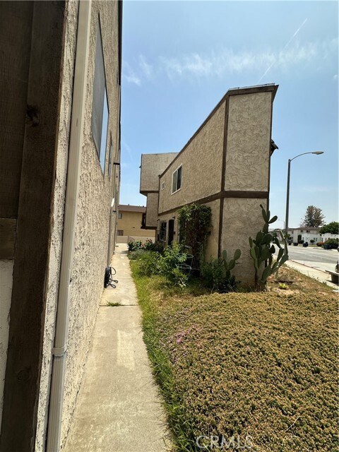Building Photo - 210 N Atlantic Blvd