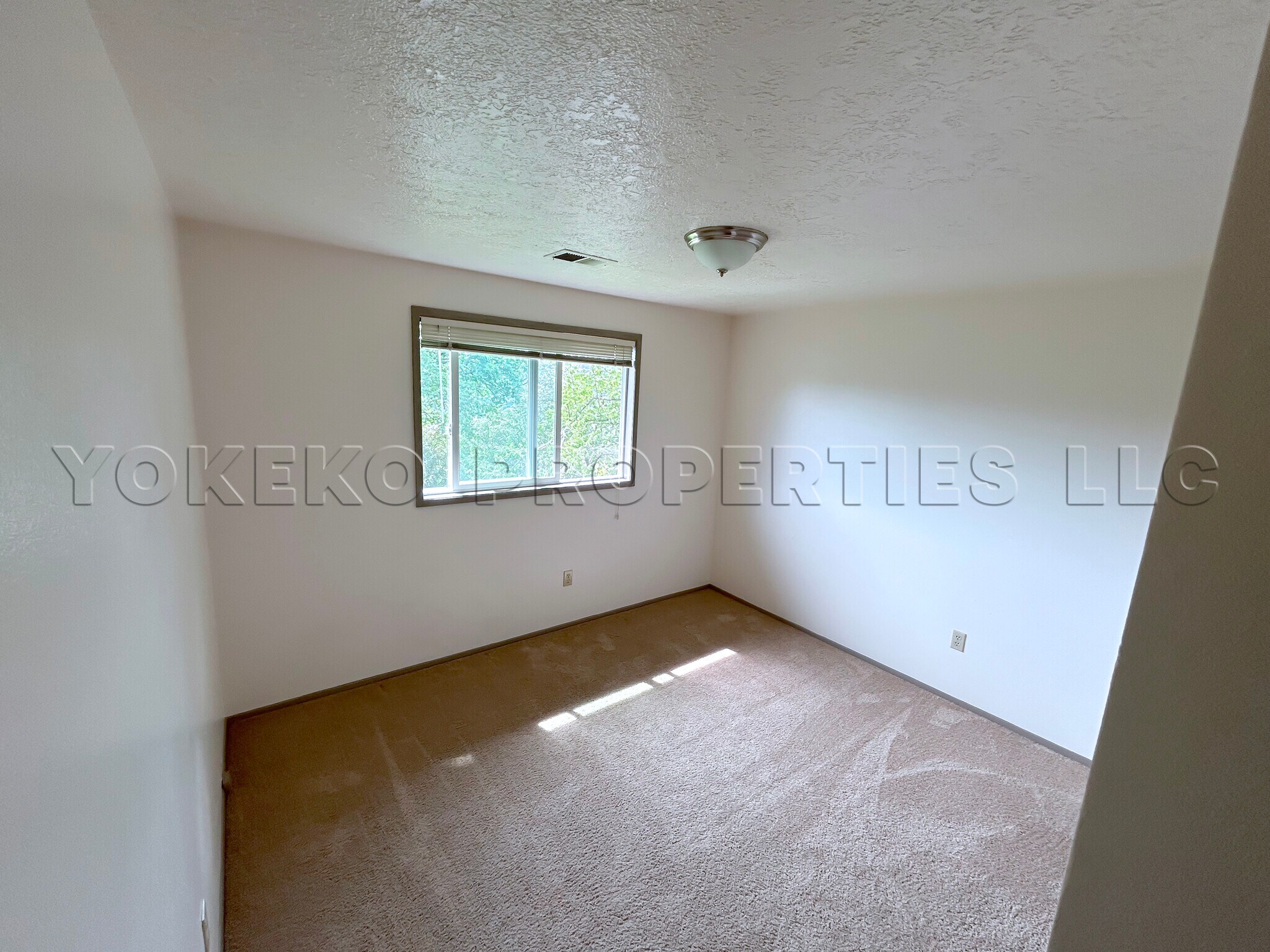 Building Photo - 4257 Imperial Dr