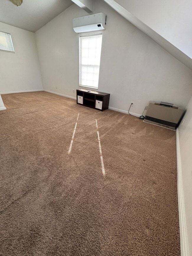 Building Photo - Beautiful studio apartment for rent in Dra...