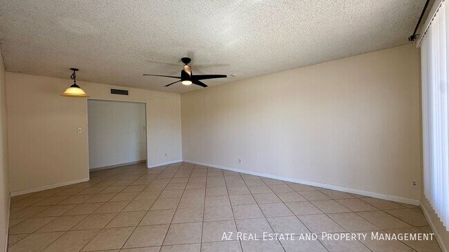 Building Photo - 4440 W Yucca St