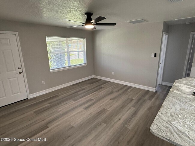 Building Photo - 2839 Colbert Cir