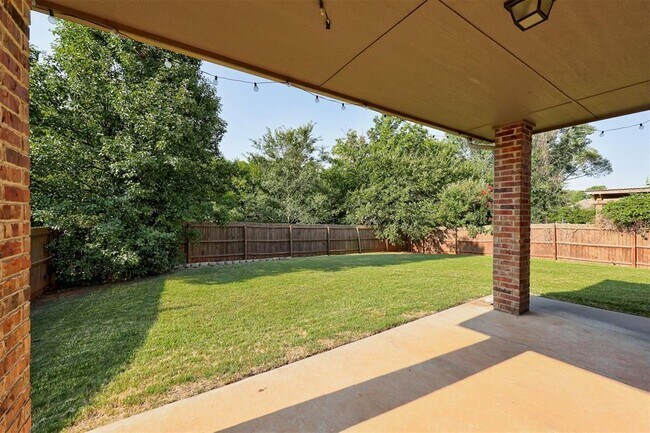 Building Photo - 1716 Kamber Terrace