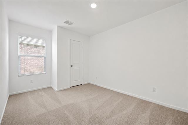 Building Photo - 1829 Sanderling St