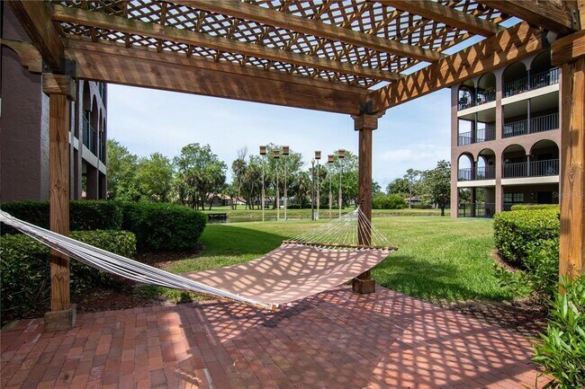 Building Photo - 6100 Gulfport Blvd S