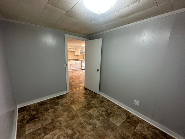 Building Photo - 2 bedroom apartment in Murray