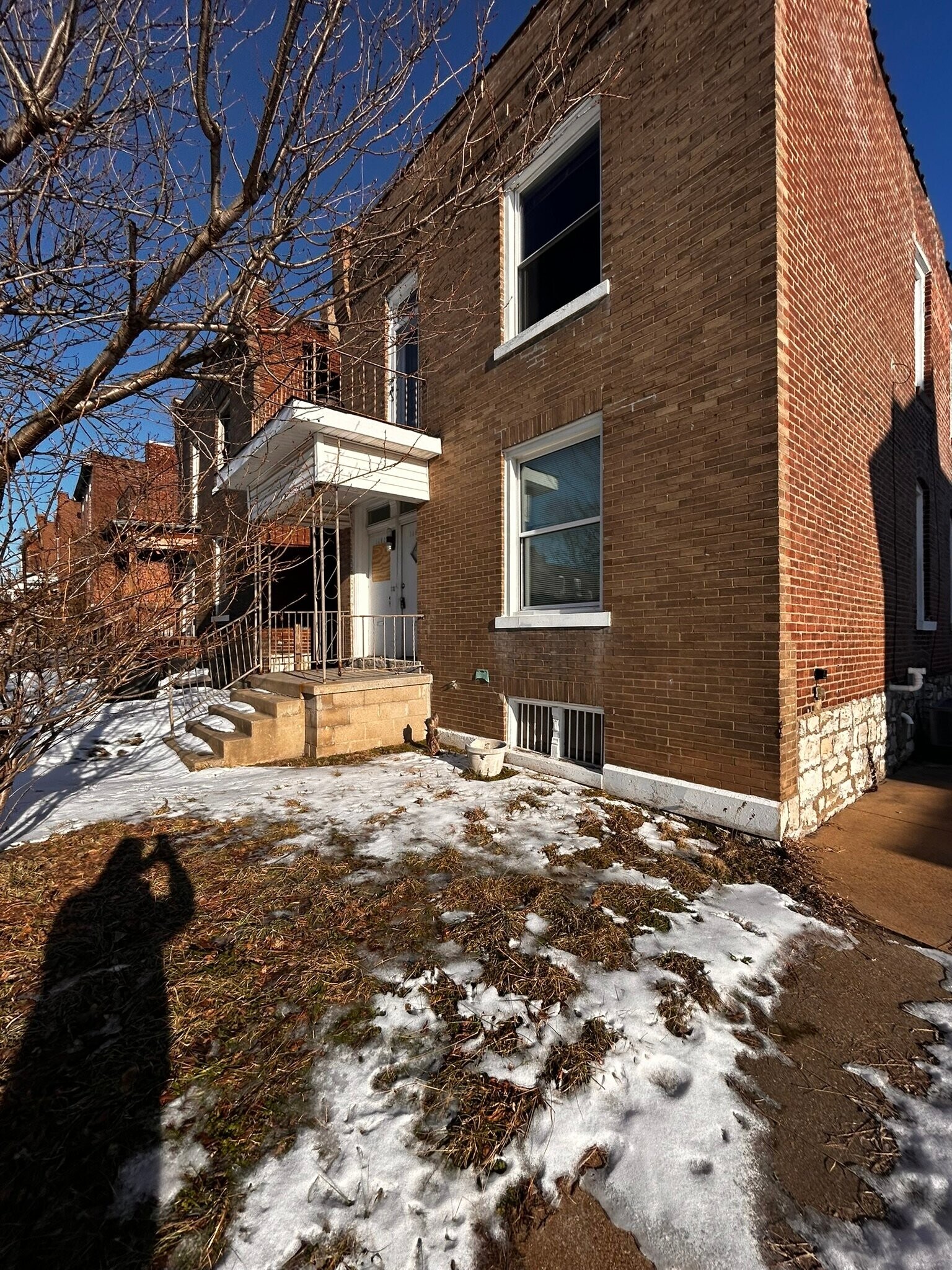 Building Photo - 1460 Laurel St