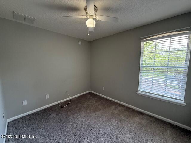 Building Photo - 830 LILAC S Loop