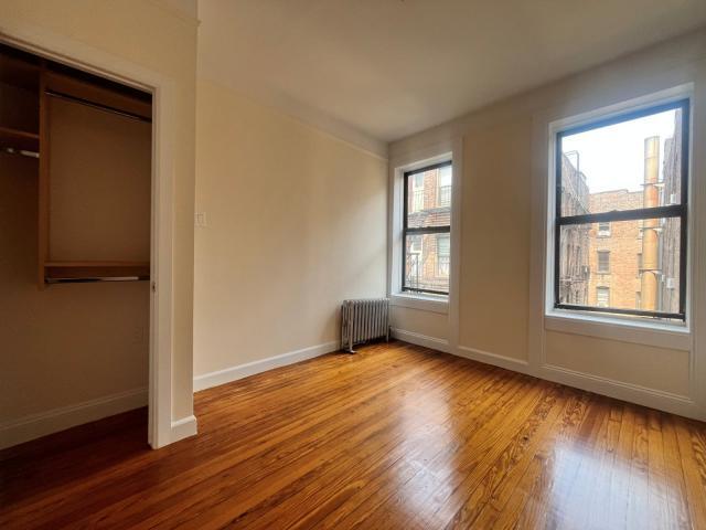 Building Photo - 3 bedroom in NEW YORK NY 10003