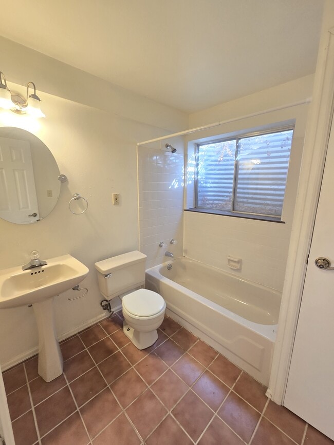 Building Photo - 7930 Conifer Dr