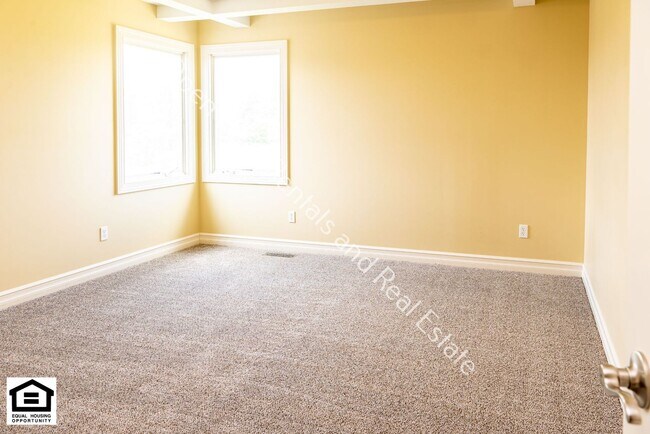 Building Photo - 13558 Paperbark Trail