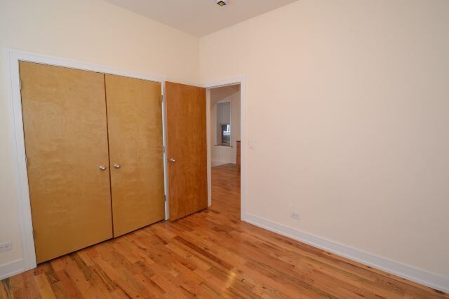Building Photo - 2835 N Damen Ave