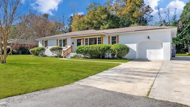 Building Photo - 4959 Parkside Dr