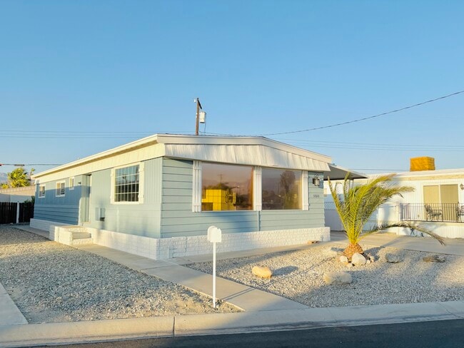Building Photo - 32610 Southern Hills Ave