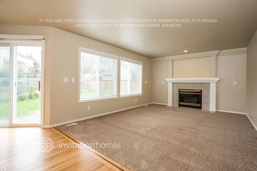 Building Photo - 35235 6th Ave SW