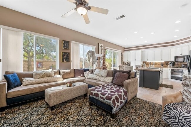 Building Photo - 5643 Willowmere Ln