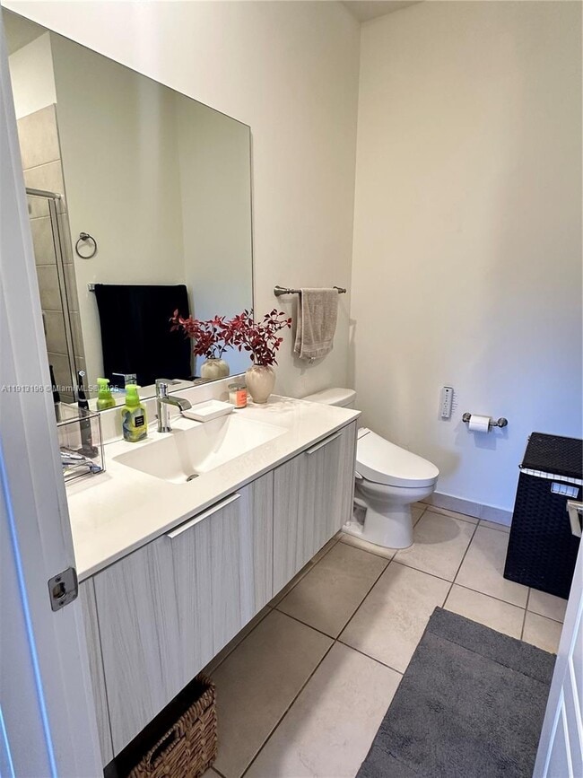 Building Photo - 7925 NW 104th Ave