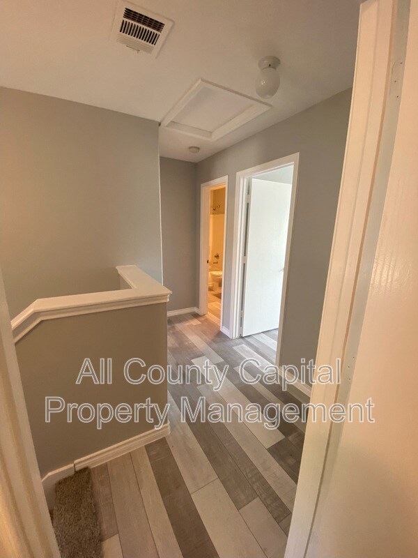 Building Photo - 6805 Doyal Dr