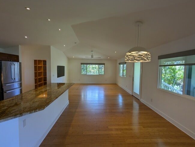 Building Photo - 68-3548 Apau Pl