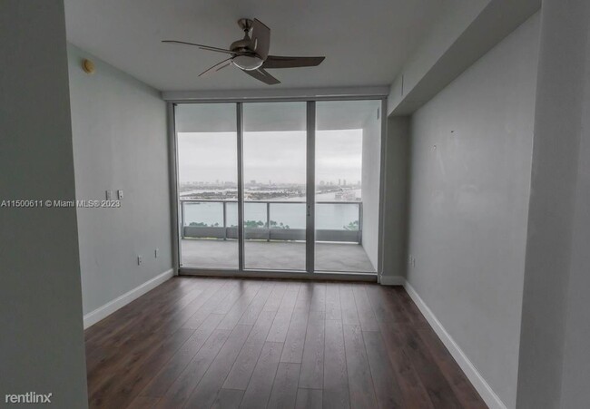 Primary Photo - 1 br, 2 bath Condo - 900 Biscayne Blvd Apt...