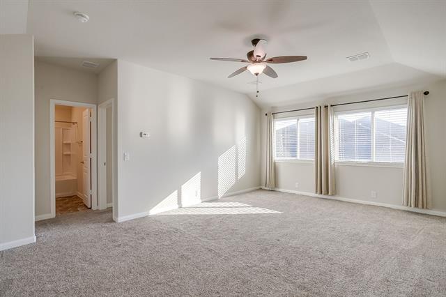 Building Photo - 817 Woodmark Dr