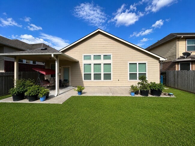 Building Photo - 3214 Pimlico Pine Ln